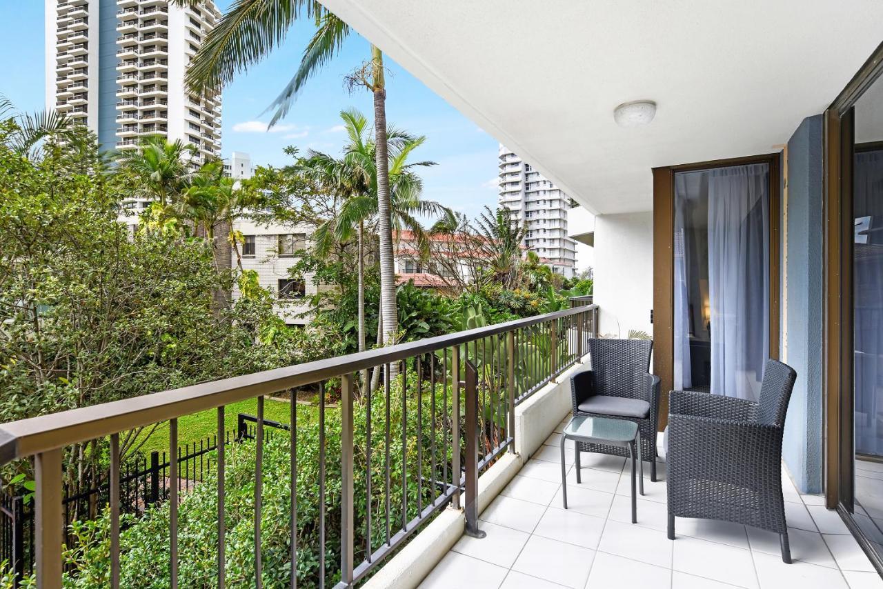 Surfers Century Oceanside Apartments Gold Coast Buitenkant foto