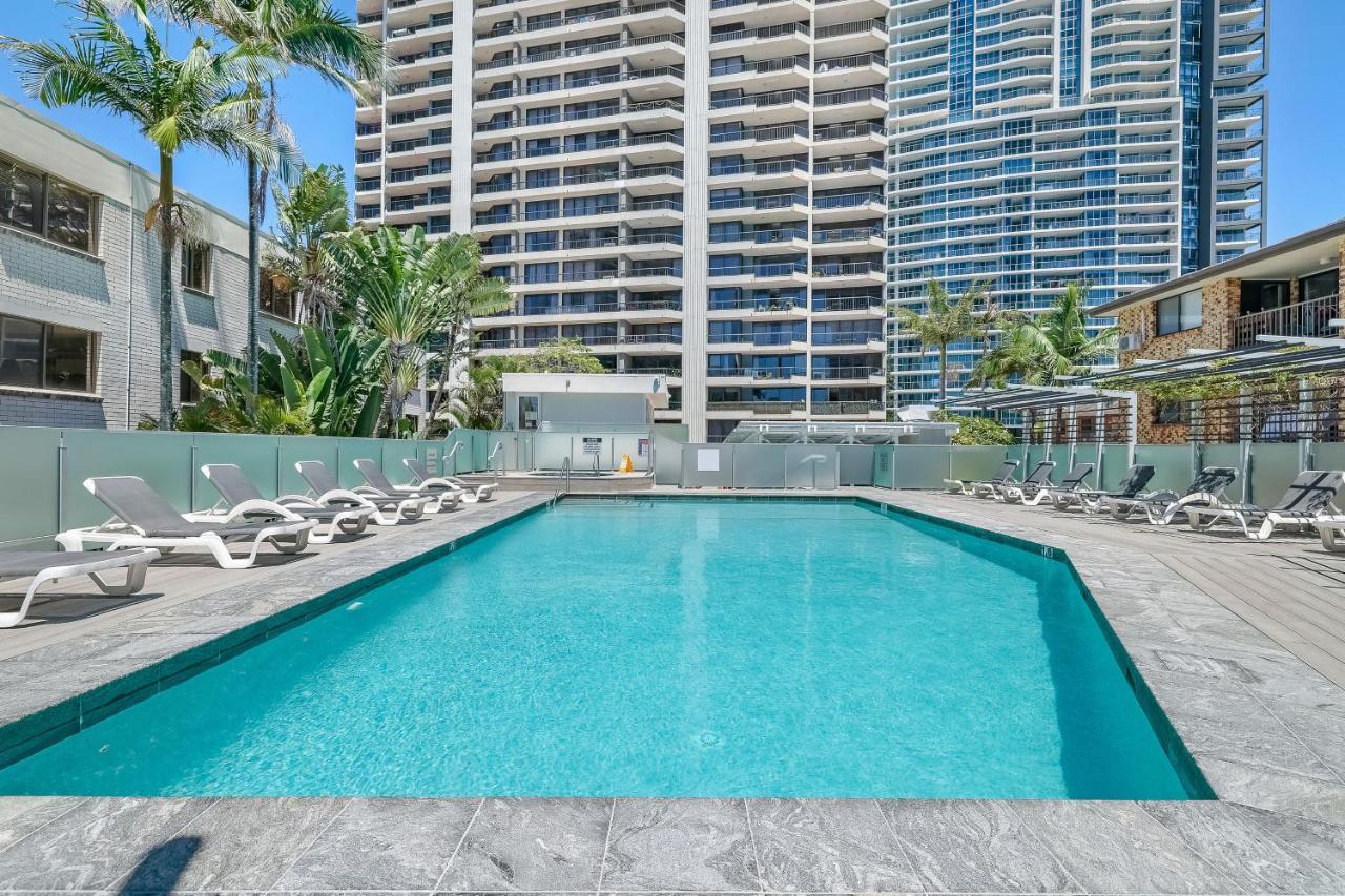 Surfers Century Oceanside Apartments Gold Coast Buitenkant foto