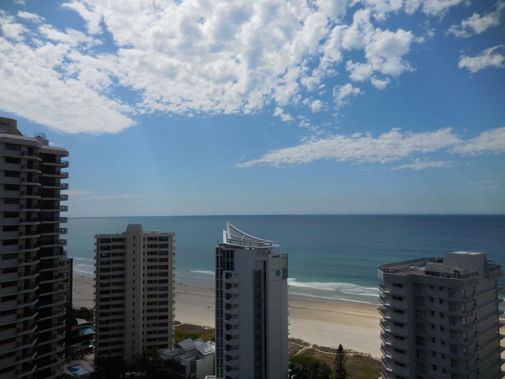 Surfers Century Oceanside Apartments Gold Coast Buitenkant foto