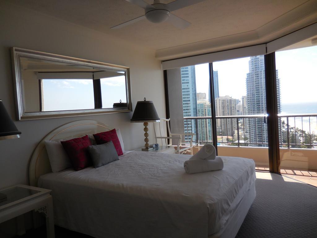 Surfers Century Oceanside Apartments Gold Coast Buitenkant foto