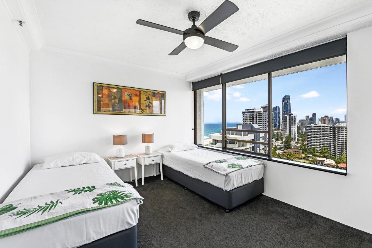 Surfers Century Oceanside Apartments Gold Coast Buitenkant foto